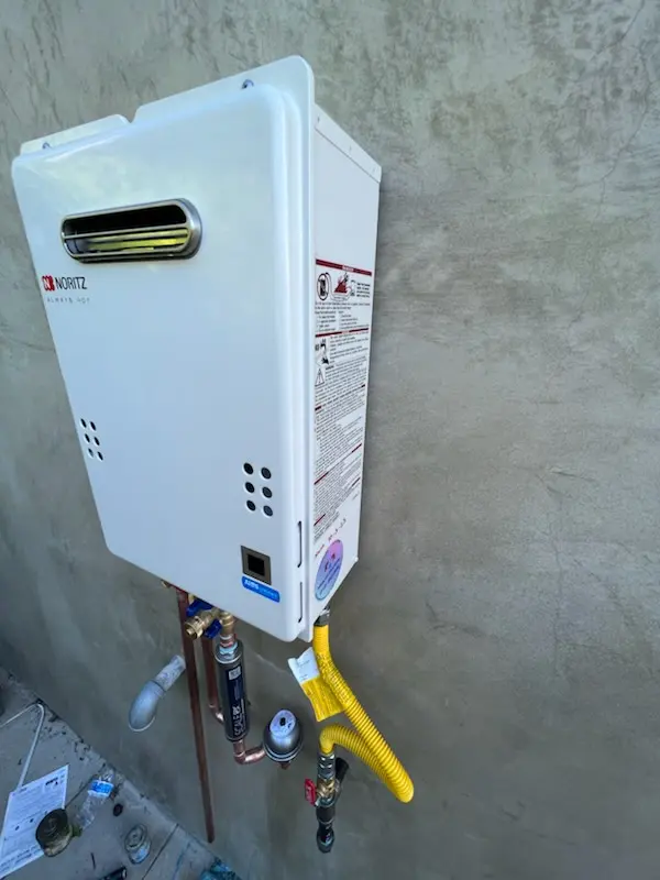 Tankless water heater installation for Elm Mott homes